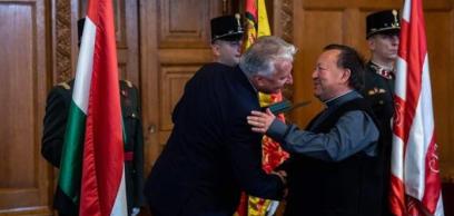 Magyar állami kitüntetések egyházi személyeknek is