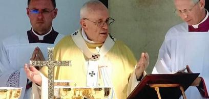 Szentmise Ferenc pápával