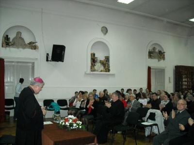 Érseki látogatás a 435 éves iskolában